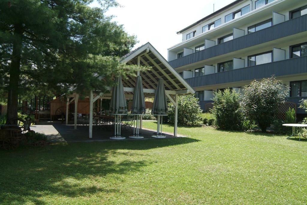 Hotel Dahl ヴァッハトベルク エクステリア 写真